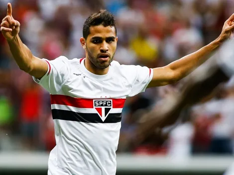 Gigante brasileiro pode fechar a contratação do atacante Alan Kardec