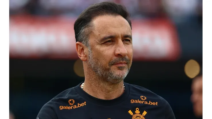 Vítor Pereira, treinador do Corinthians (Foto: Marcello Zambrana/AGIF)