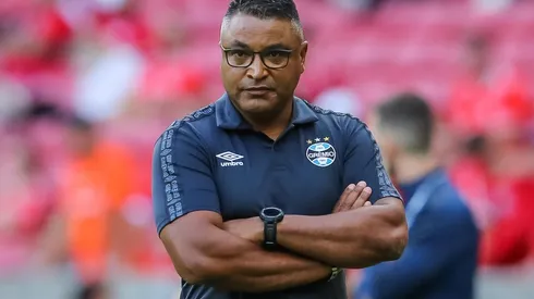 Roger Machado, treinador do Grêmio (Foto: Pedro H. Tesch/AGIF)