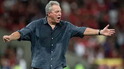 Abel Braga pode ter desfalque para duelo decisivo pelo título do Campeonato Carioca (Foto: Jorge Rodrigues/AGIF)