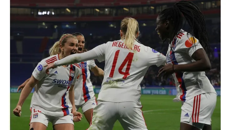 Olympique Lyon v Juventus: Quarter Final Second Leg - UEFA Women