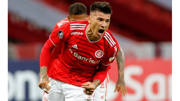Internacional v Olimpia - Copa CONMEBOL Libertadores 2021