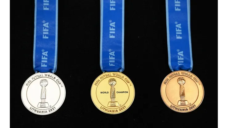 Astro francês teve medalha da Copa do Mundo roubada