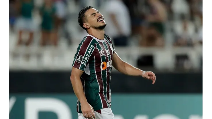 Willian Bigode perdeu pênalti decisivo contra o Olimpia