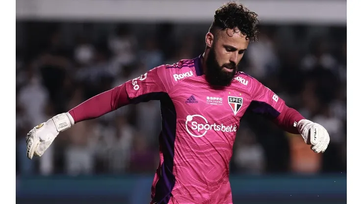 Jandrei, goleiro do São Paulo (Foto: Ettore Chiereguini/AGIF)