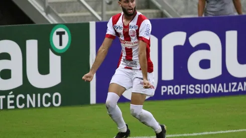 Wagner Leonardo pertence ao Santos e foi emprestado ao Cruzeiro