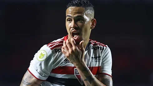 Luciano, atacante do São Paulo (Foto: Marcello Zambrana/AGIF)