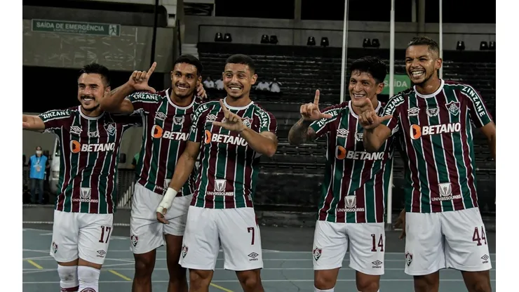 Fluminense pode igualar recordo de vitórias seguidas em jogos oficiais (Foto: Thiago Ribeiro/AGIF)