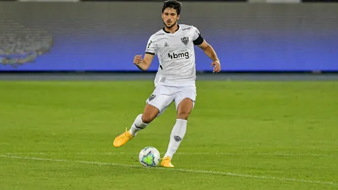 Igor Rabello fala sobre o possível retorno de Junior Alonso (Foto: Thiago Ribeiro/AGIF)