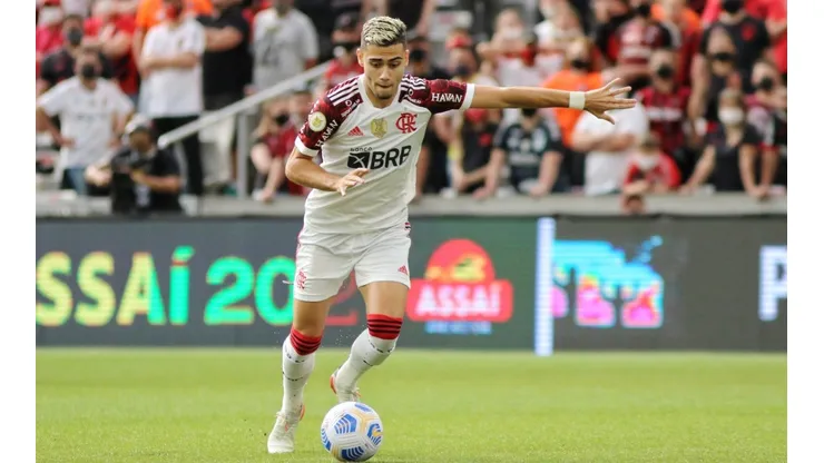 Andreas Pereira tem contrato com o Flamengo até a metade de 2022