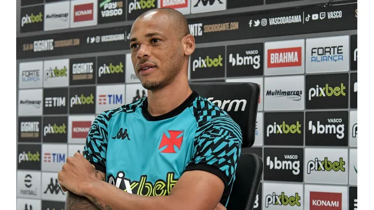 Anderson Conceição acredita que Vasco pode surpreender o Flamengo (Foto: Thiago Ribeiro/AGIF)