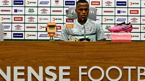Arias elogia Abel, mas diz trabalhar para ganhar vaga de titular (Foto: MAILSON SANTANA/FLUMINENSE FC)