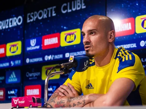 Santos contrata zagueiro e jornalista explica bastidores na negociação