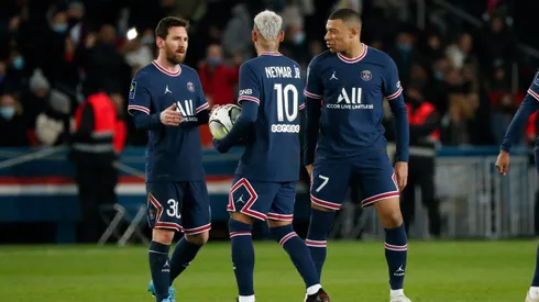 Paris Saint Germain v AS Saint-Etienne - Ligue 1 Uber Eats