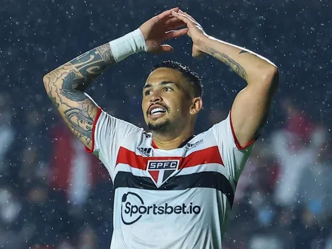 Árbitro expulsou jogador do Água Santa por causa de Luciano, do São Paulo; entenda