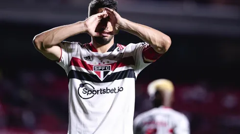 O São Paulo empatou em 0 a 0 com o Campinense e se classificou (Foto: Ettore Chiereguini/AGIF)