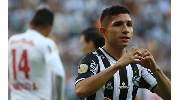 Savarino diz que Atlético entra como favorito em qualquer competição (Foto: Fernando Moreno/AGIF)