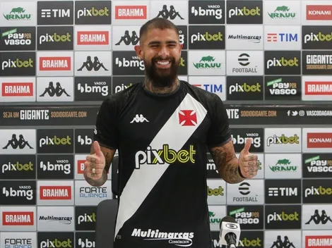 Zagueiro é apresentado no Vasco e diz: 'Estou bem e à disposição do treinador'