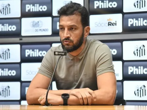Visando substituir Carille, Santos faz oferta por técnico da MLS