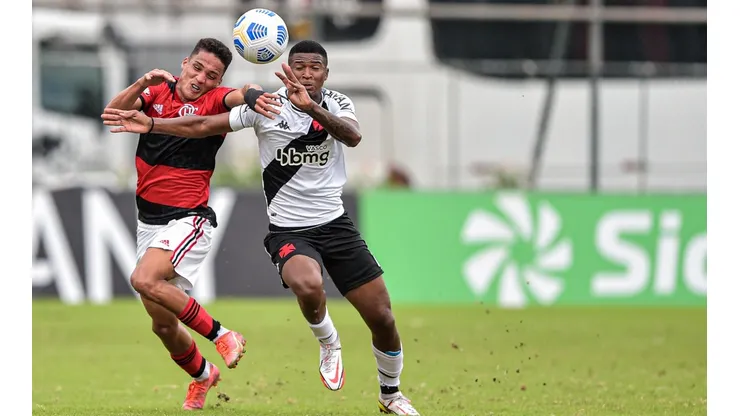 Caio Eduardo, do Vasco, conquistou vários títulos na categoria sub-20