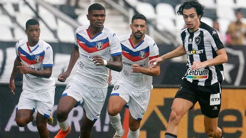 Matheus Nascimento vem se destacando neste início de temporada do Botafogo (Foto: Vitor Silva/Botafogo)