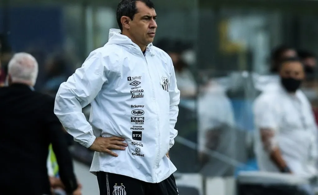 Fábio Carille sob o comando do Santos. Foto: Getty Images
