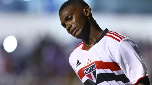 Vitinho, em campo pelo São Paulo na Copinha (Foto: Marcello Zambrana/AGIF)