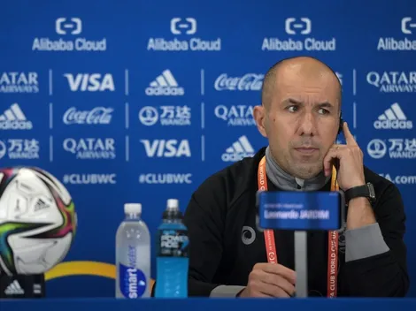 Livre no mercado, português Leonardo Jardim entra na mira de gigante brasileiro