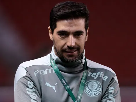 Palmeiras age nos bastidores e quer anunciar novo '9' após o Mundial; jogador aguarda o Verdão