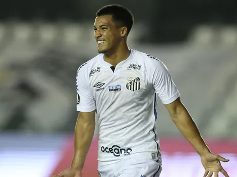 Marcos Leonardo lamenta queda de rendimento do Santos no segundo tempo