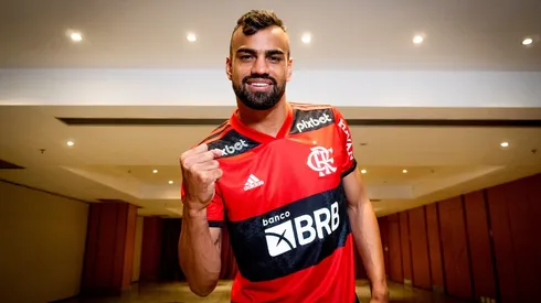 Fabrício Bruno foi anunciado oficialmente como jogador do Flamengo