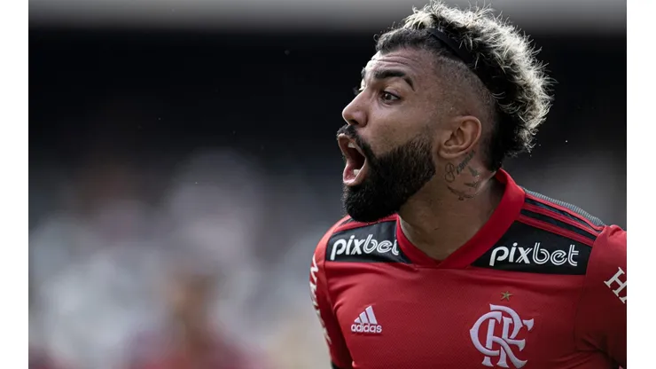 Gabigol, em campo no Fla-Flu (Foto: Jorge Rodrigues/AGIF)