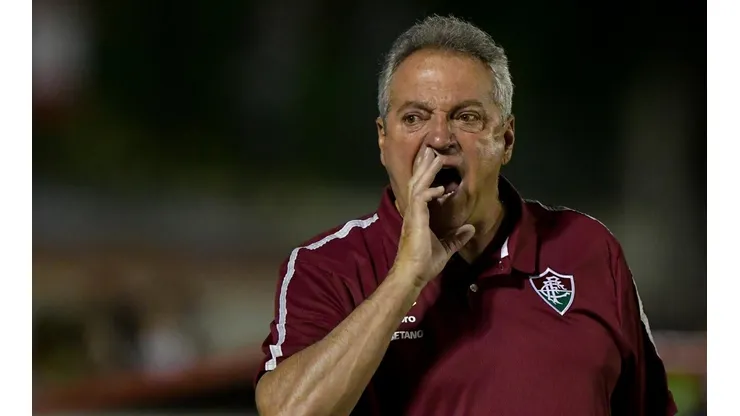 Abel poupa titulares nesta quinta para o duelo contra o Flamengo (Foto: Thiago Ribeiro/AGIF)
