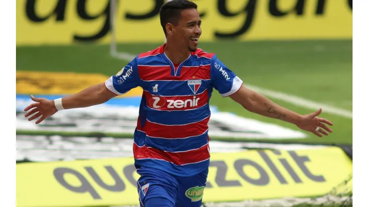 Yago Pikachu foi eleito o melhor lateral-direito do último Campeonato Brasileiro