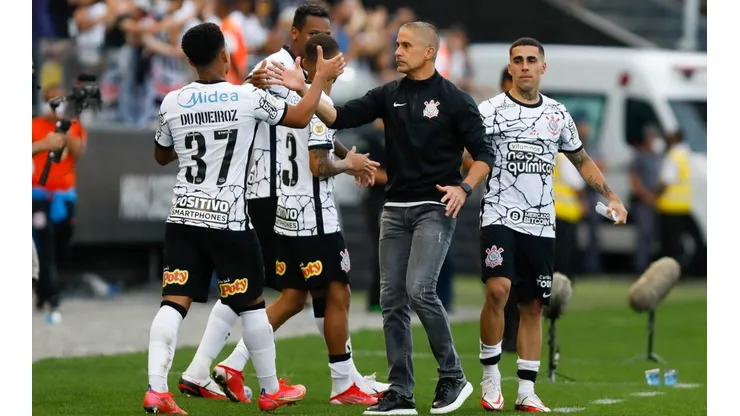 Corinthians v Athletico Paranaense - Brasileirao 2021