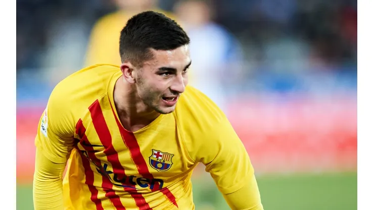 Deportivo Alaves v FC Barcelona - La Liga Santander