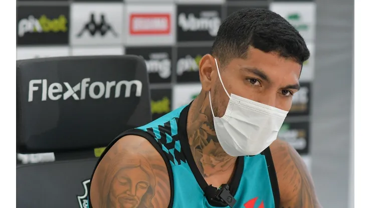 Yuri é torcedor do Vasco e falou da emoção de estrear em São Januário (Foto: Thiago Ribeiro/AGIF)