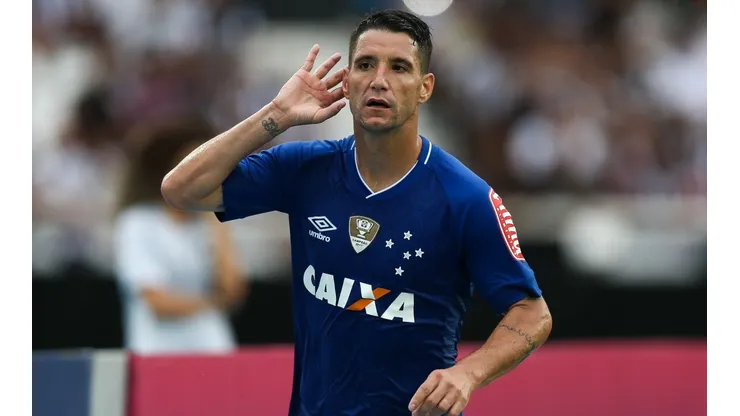 Botafogo v Cruzeiro - Brasileirao Series A 2017