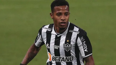 Tchê Tchê, volante do Atlético-MG (Foto: Ettore Chiereguini/AGIF)