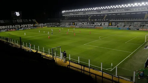 Vila Belmiro, estádio onde aconteceu a partida (Foto: Getty Images)