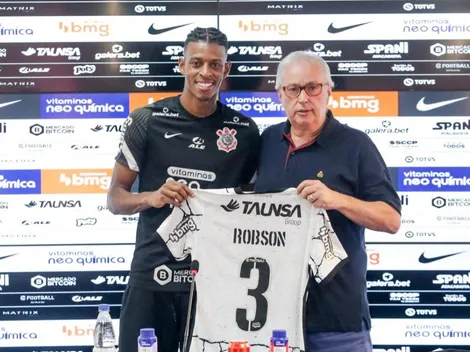 Robson Bambu é apresentado no Corinthians, comete gafe e irrita a Fiel nas redes sociais