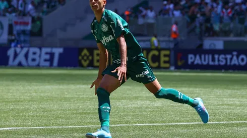 Giovani, cria do Palmeiras, desperta interesse de clubes europeus. Multa rescisória é de 60 milhões de euros