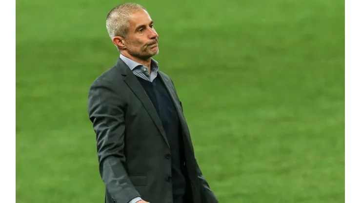 Sylvinho, treinador do Corinthians (Foto: Getty Images)