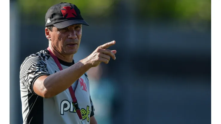 Zé Ricardo retorna ao Vasco (Foto: Thiago Ribeiro/AGIF)