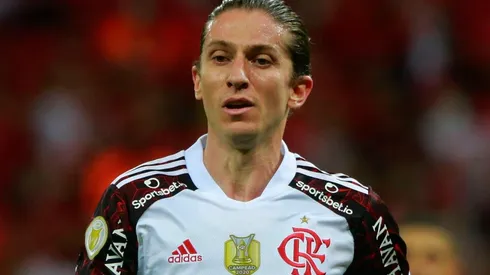 Filipe Luís testou positivo para a Covid-19 (Foto: Getty Images)