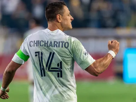 Chicharito é oferecido a dois gigantes brasileiros