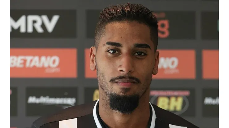 Fábio é novo camisa 9 do Atlético-MG (Foto: Divulgação)
