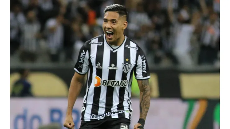 Zaracho explicou o porque da demora em se adaptar ao futebol brasileiro (Foto: Fernando Moreno/AGIF)