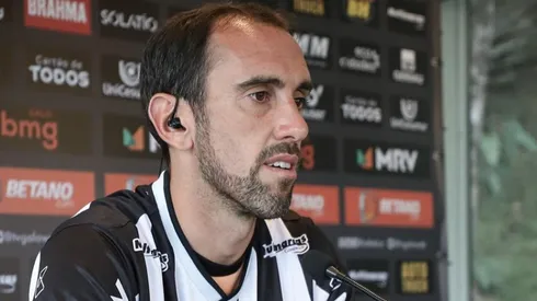 Novo zagueiro do Atlético-MG fala como jogador do clube pela primeira vez (Foto: Divulgação)