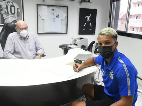 'Cravar meu nome na história do clube', diz joia santista após renovar contrato